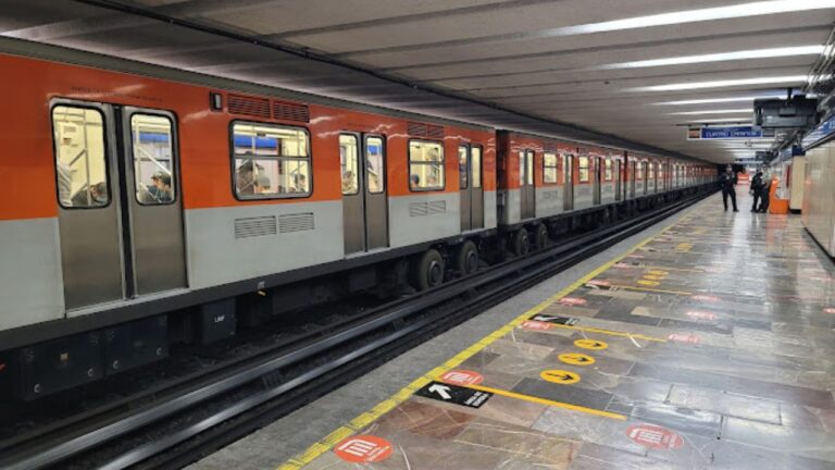 Estacion-Zocalo-cerrada-1