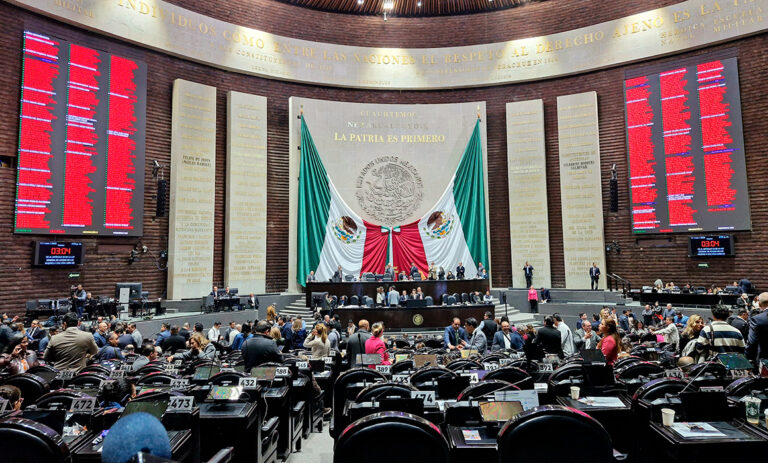 044fa0b5426049f59f116bb27b32fb98