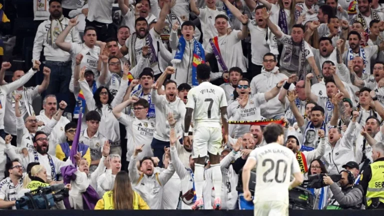 19e4707f9cde47d7a1b4fa4c674c3ffd