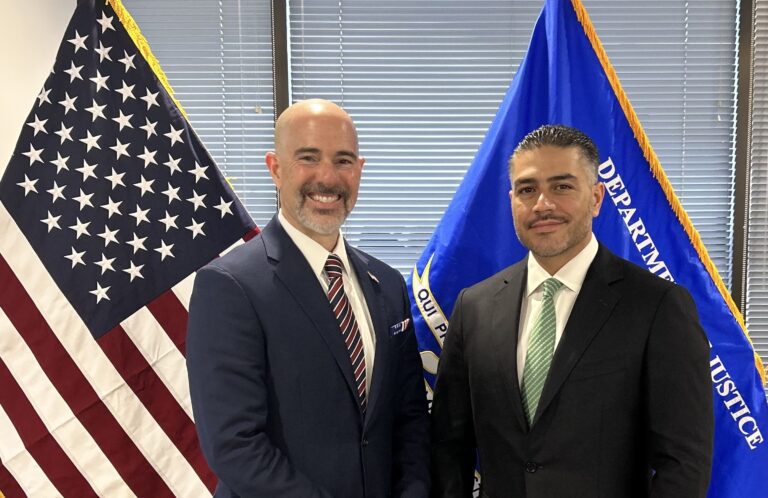 4a4313bd54d24385947b9e61dadb9278