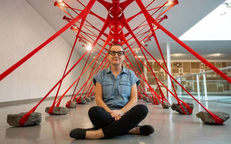 7213b16683c14db9b7e6b970613661b6