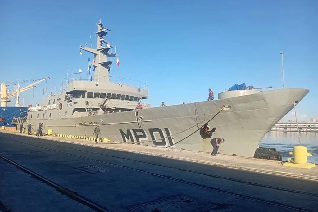 77e448087bbc4238b4ab5f4f9a1775ca