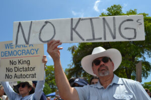 Comienzan las mayores protestas de 'No Kings' contra Trump, la guerra en Irán y el ICE