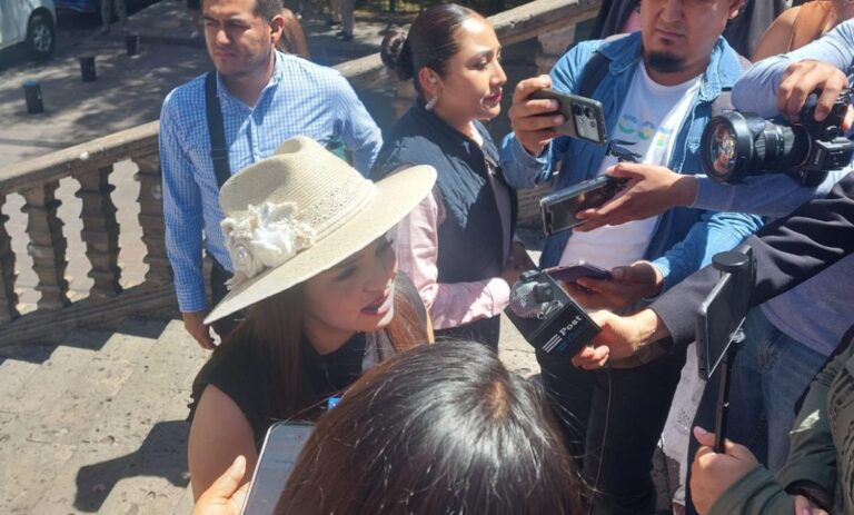 964455acf2e0493c8ce4b55661f163fa