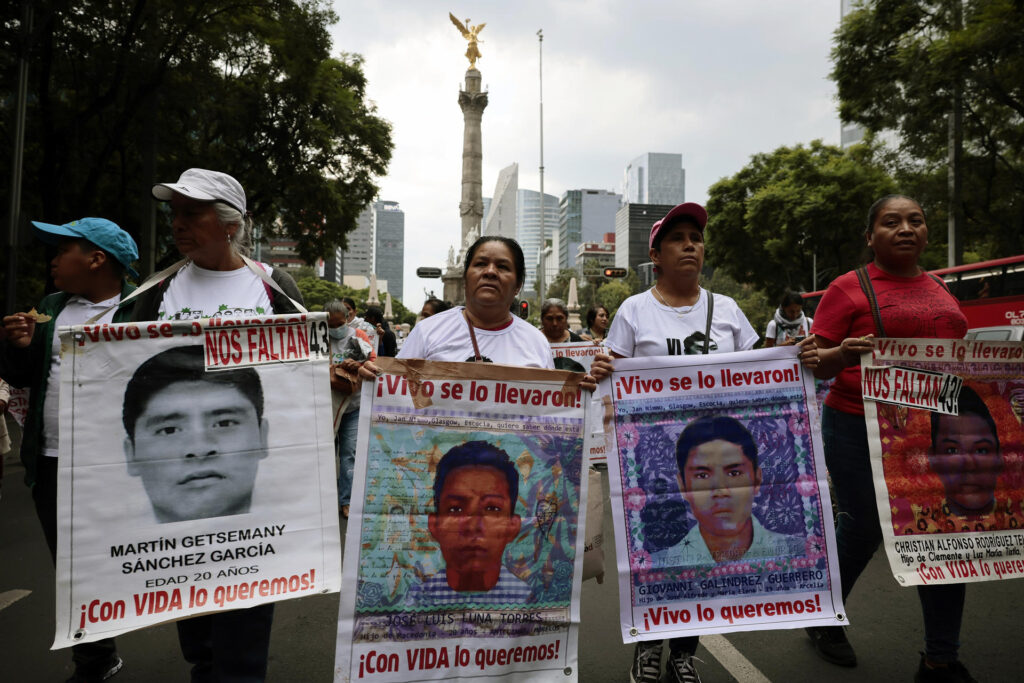 La ONU-DH pide al Gobierno de México "entregar toda la información" sobre Ayotzinapa