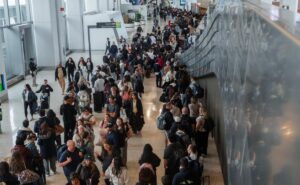 c6b13252e8054c158fa210a3100061f4