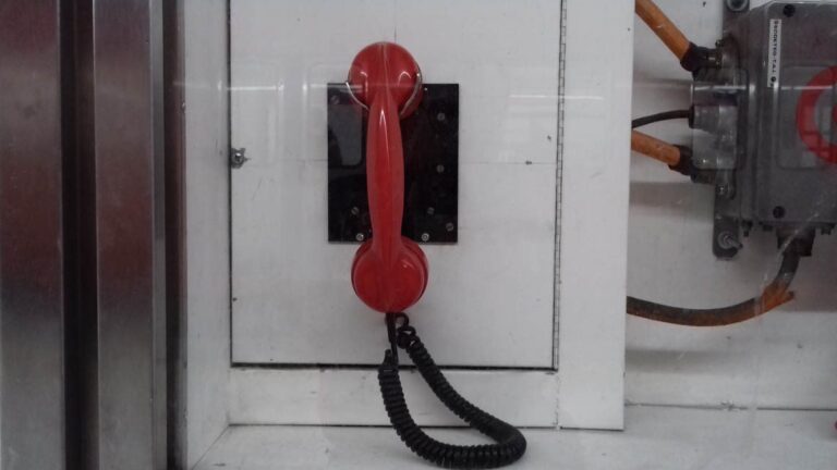 f4c52bd9709c485db51506eb8de4cec7