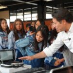 2ade7c1f333a483bb6a6c3e0d225809e