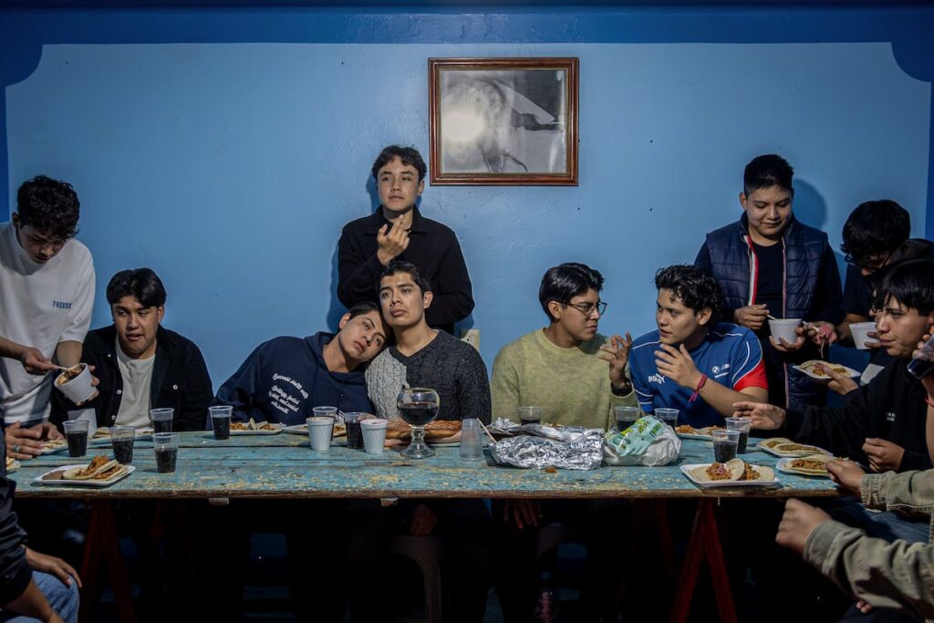 311216f7ebe24dbdbd9b40da876bac69