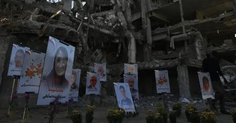 385c752c62b34c51b72dd42e74d32422