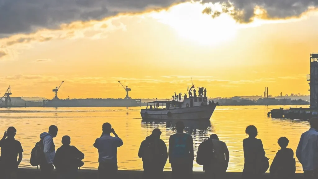 4708bee9242c4662b3c7c2ad6443bfaf