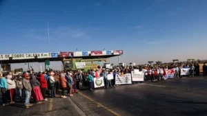 4f51fe75015648cba9a28d49d56069f6