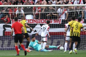 533ca4a809584a9e9d28619de92a2462