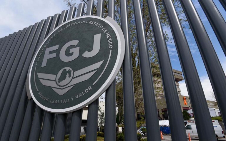 651f447341a149b2b2b645d9e4e34ed5