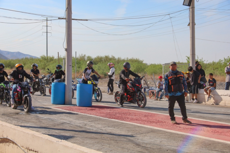 6f1acd5c14344f4fba6ce0414f305516