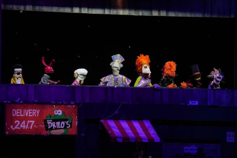 adc103453da44e4db20184db3de5c31e